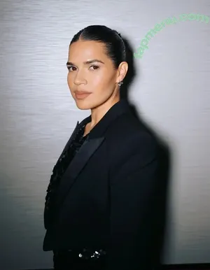 America Ferrera / americaferrera nude photo #0017