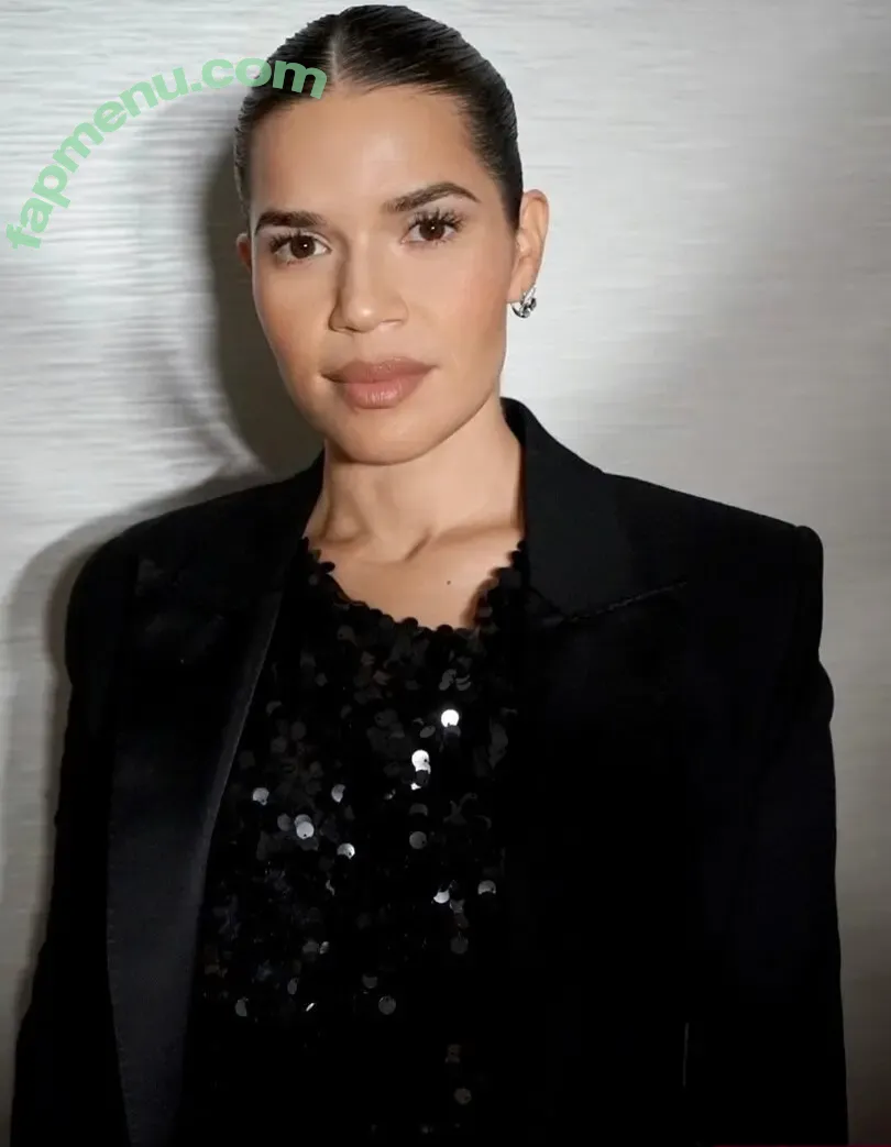 America Ferrera nude photo #0016 (americaferrera)