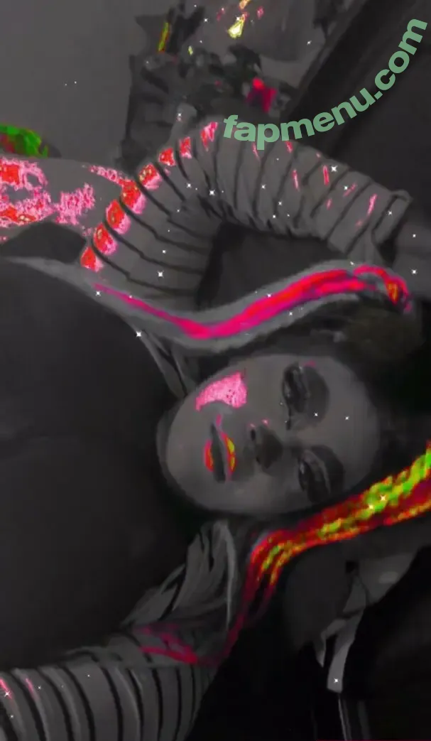 americasgoddess nude photo #0020 (americasgoddess)