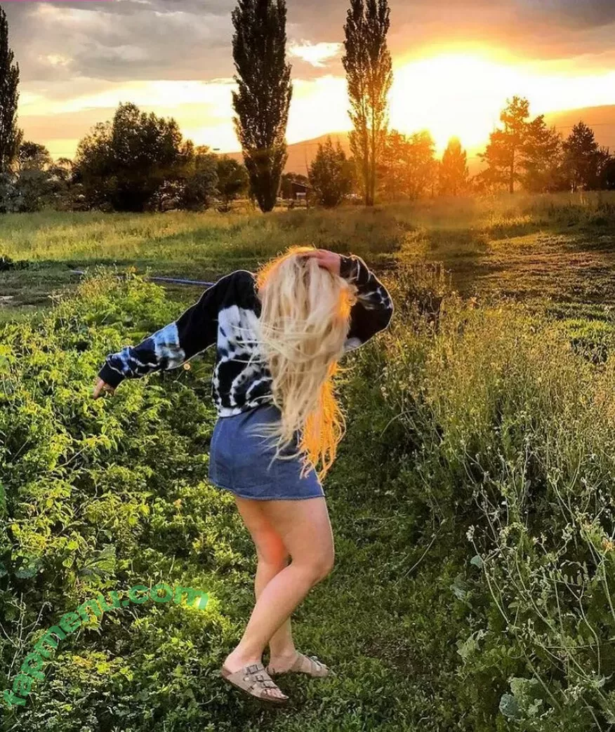 amethystfaymusic nude photo #0021 (amethystfrankln)