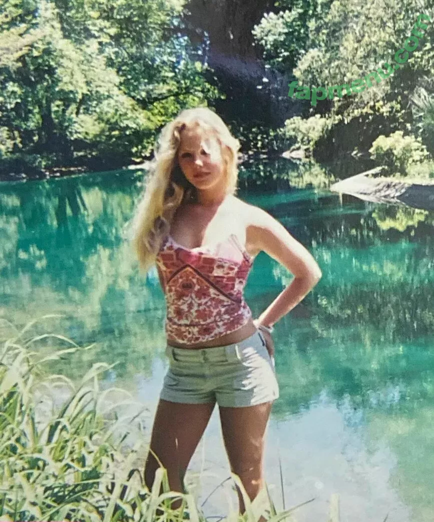 amethystfaymusic nude photo #0087 (amethystfrankln)