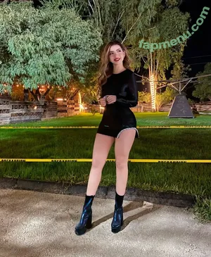 amevs098 / America Soto / americav098 nude photo #0128