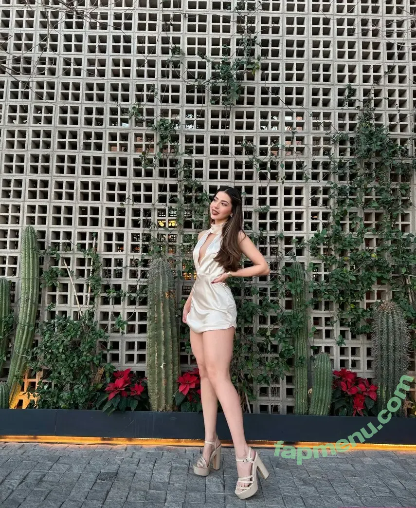 amevs098 nude photo #0075 (America Soto / americav098)