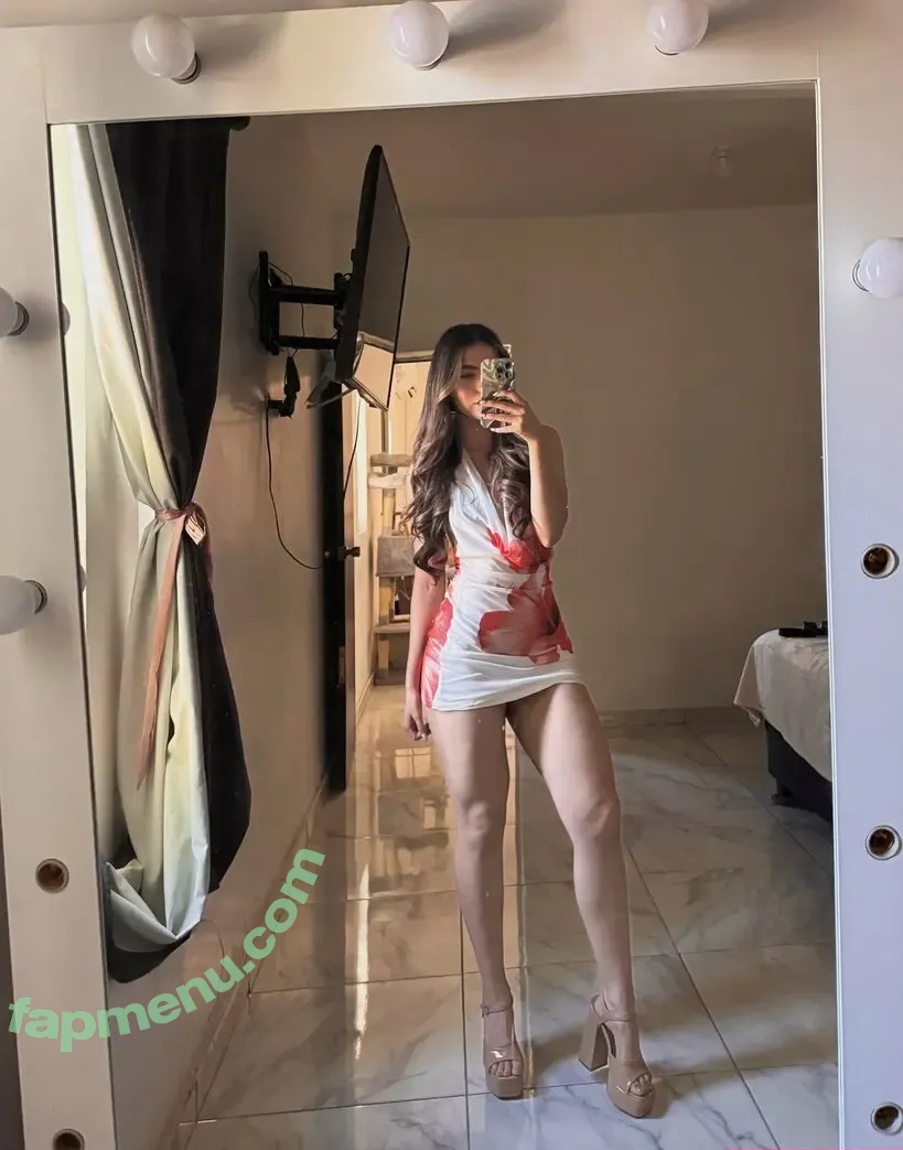 amevs098 nude photo #0102 (America Soto / americav098)