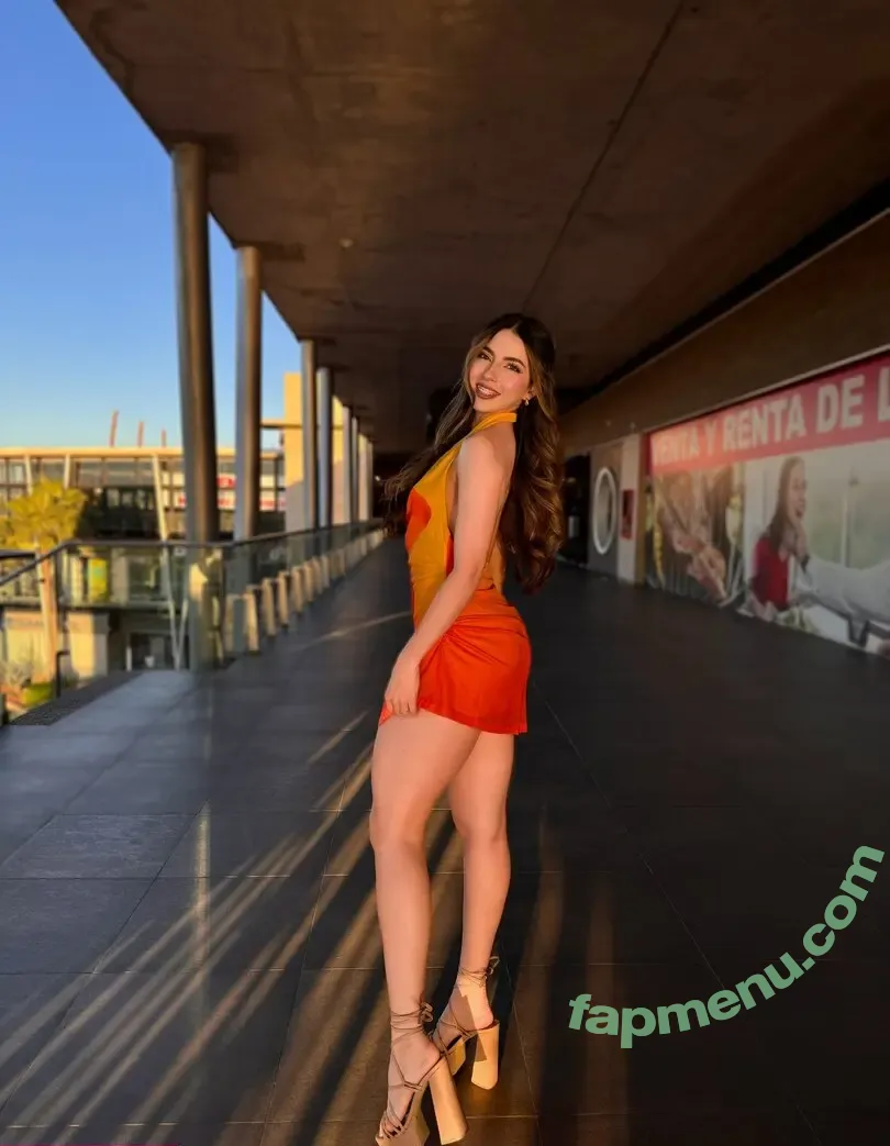 amevs098 nude photo #0105 (America Soto / americav098)