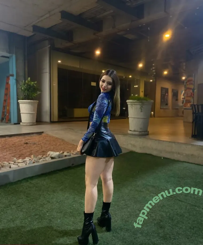 amevs098 nude photo #0125 (America Soto / americav098)