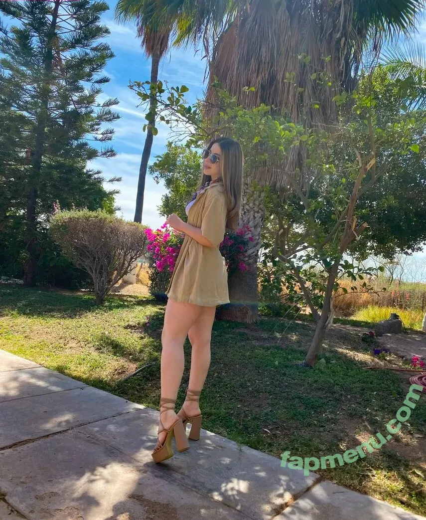 amevs098 nude photo #0131 (America Soto / americav098)