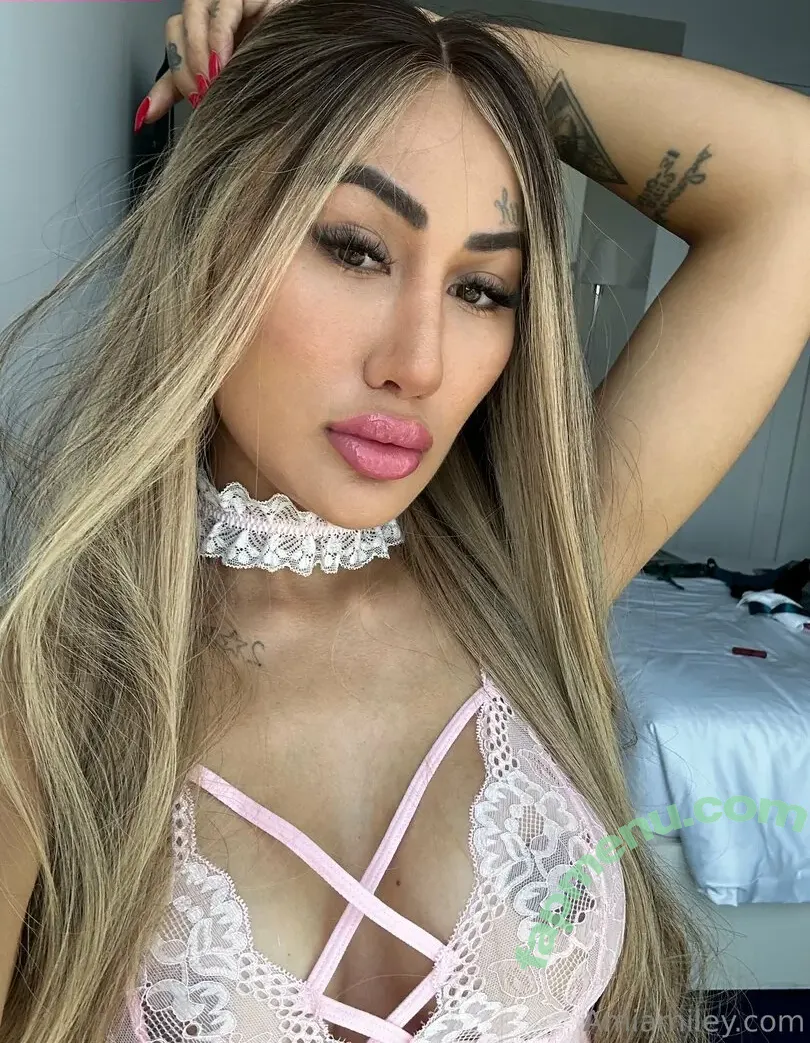 amiamiley nude photo #0107 (amiamiley)