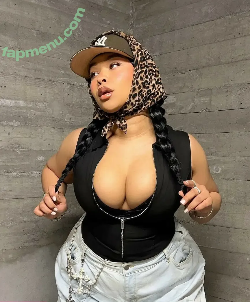 amielatisha nude photo #0053 (Latisha Allen / lovelatisha)