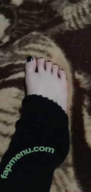  nude photo #0002