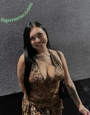 Amika Elise / amika.2.5t / elisefox00 nude photo #0021