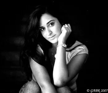 Amina Khalil / aminakhalilofficial nude photo #0006