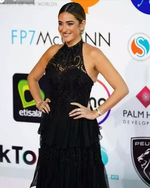 Amina Khalil / aminakhalilofficial nude photo #0078
