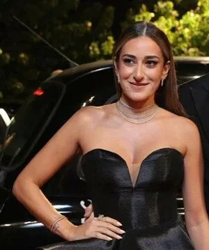 Amina Khalil / aminakhalilofficial nude photo #0090