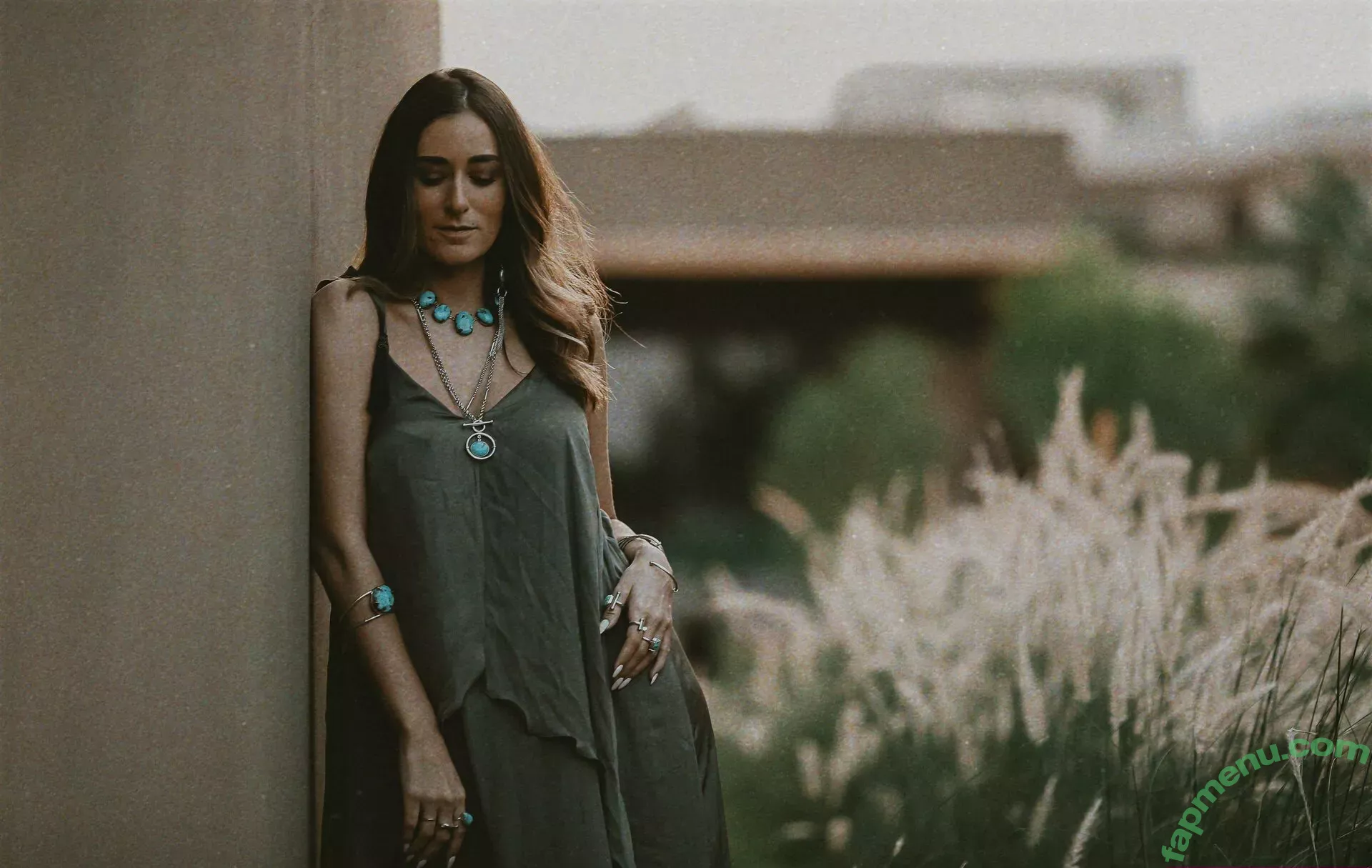 Amina Khalil nude photo #0013 (aminakhalilofficial)