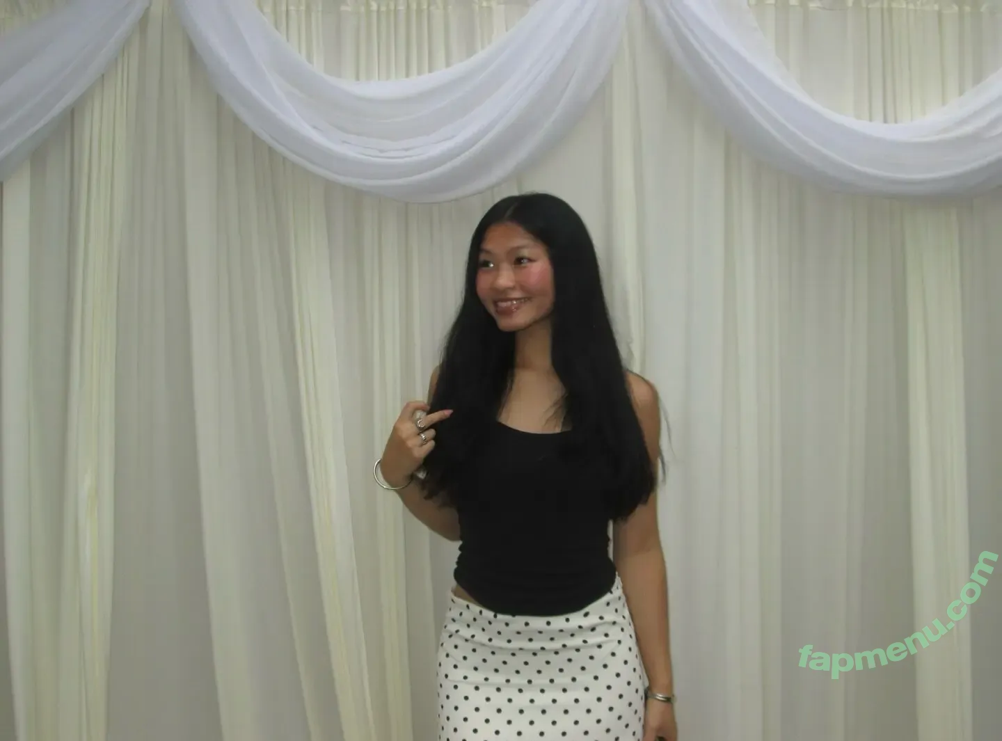 Amina Li nude photo #0075 (peachystrudel / realaminali)