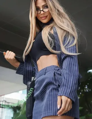 Aminova Inna / aminova.inna.555 / missinna nude photo #0994