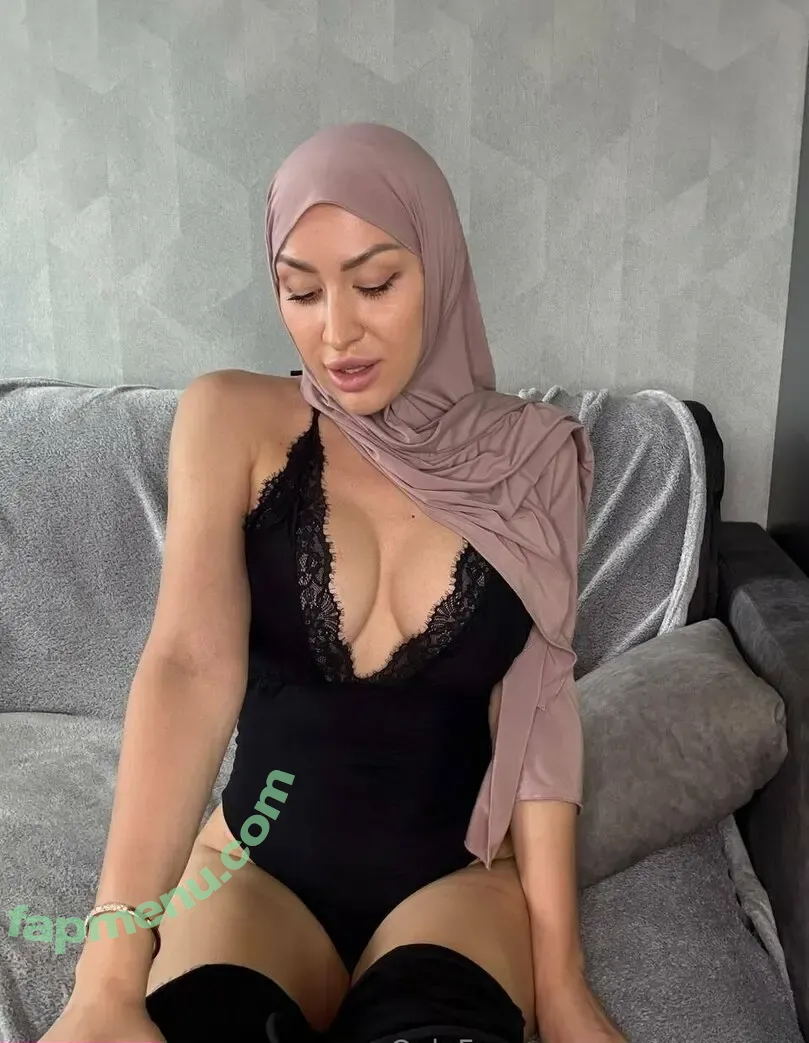 Amira_amour nude photo #0083 (_.amiraamour)