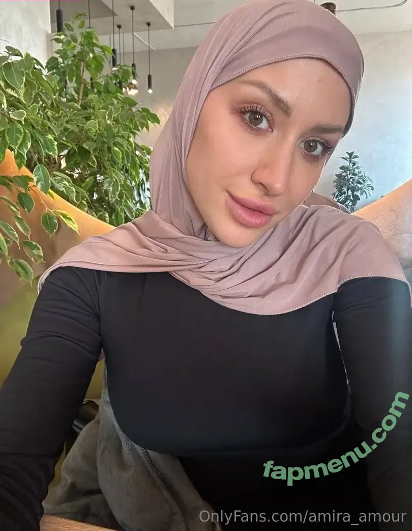 Amira_amour nude photo #0121 (_.amiraamour)