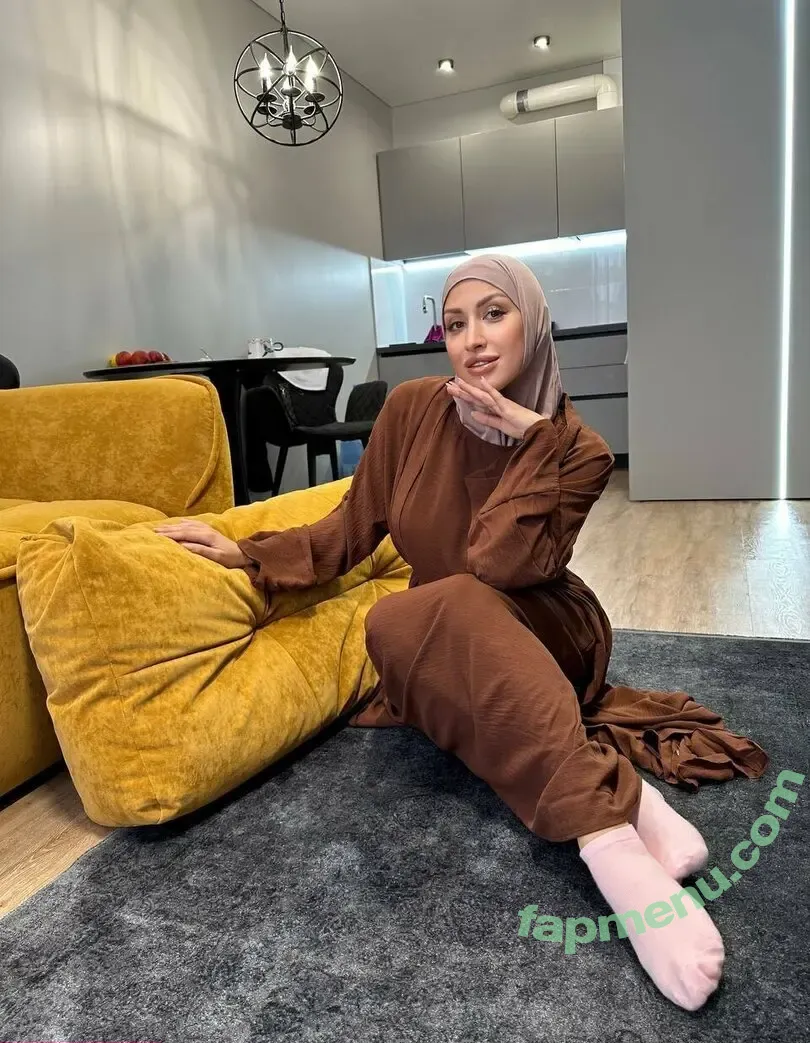 Amira_amour nude photo #0125 (_.amiraamour)