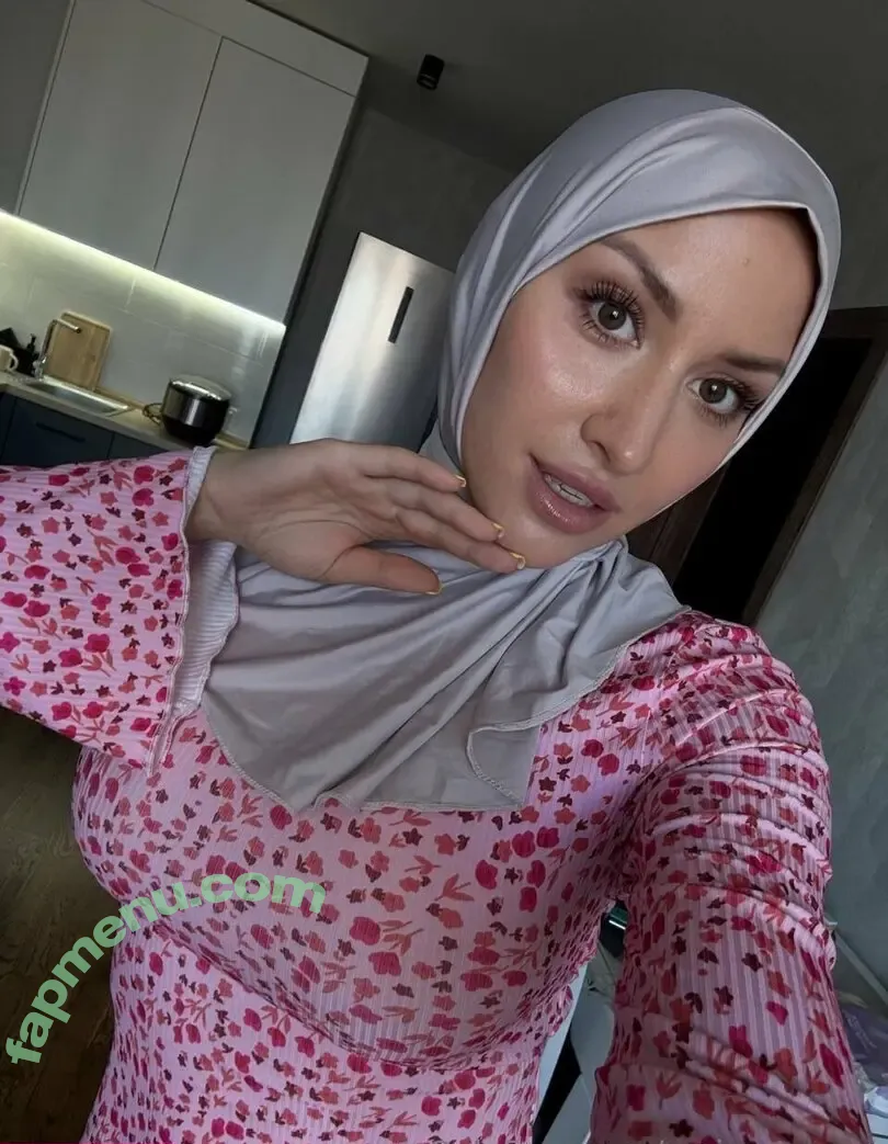 Amira_amour nude photo #0231 (_.amiraamour)