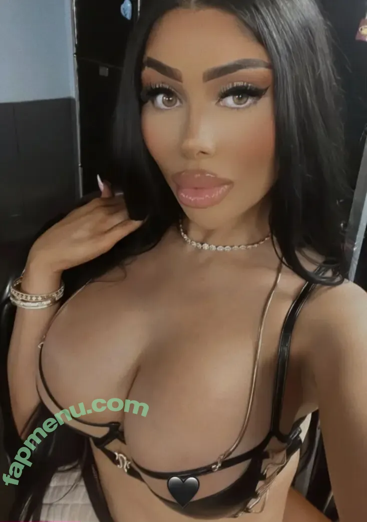 Amiradoll nude photo #0022 (Amiramya_xo / amiramyaxo)