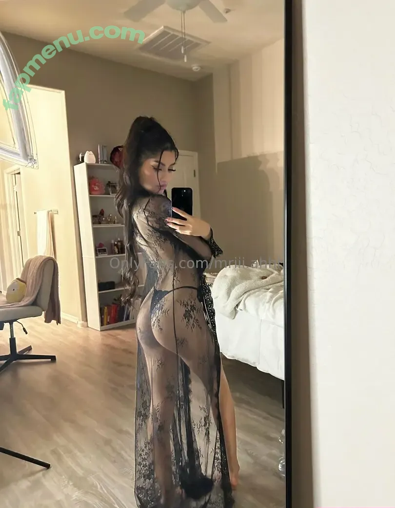 amiramoonxo nude photo #0086 (amira_90day)