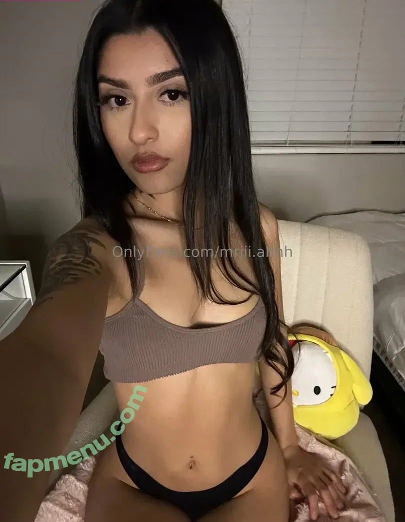 amiramoonxo nude photo #0118 (amira_90day)