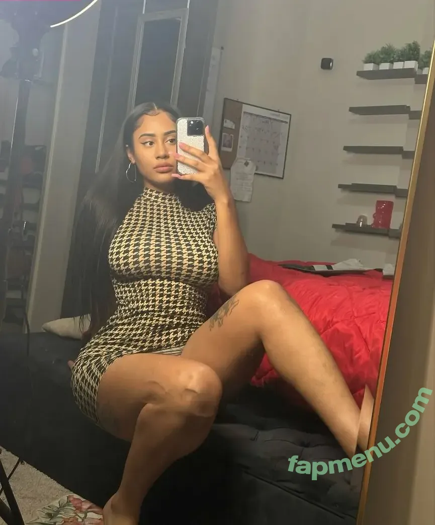 amiramyst nude photo #0018 (Amira Scriven / amiramystvip / katttrapvip)