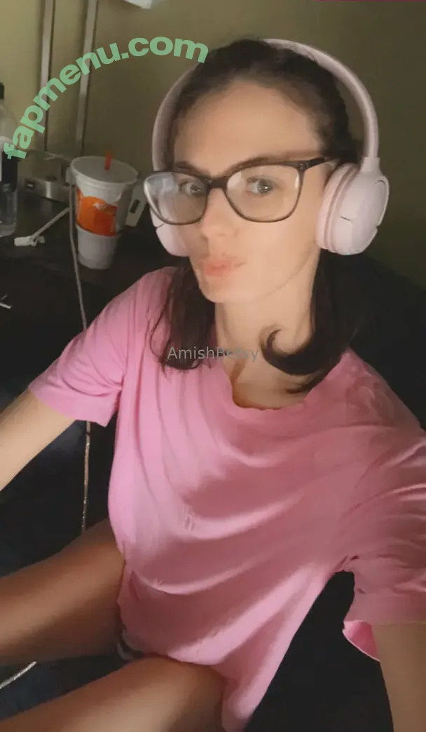 amishbetsy nude photo #0017 (amishbetsy)
