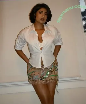 Amita Rao / amitawow nude photo #0014