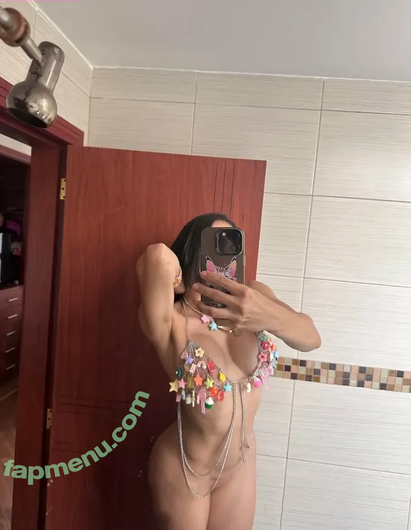 ammy_rosse nude photo #0005 (ammy_ross)