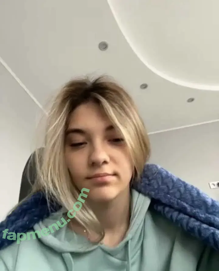 AmoreKiwik nude photo #0035 (Sweety-kate / finikk)