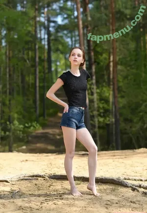AmourAngels / amourangels_official / jia_lissa nude photo #4185