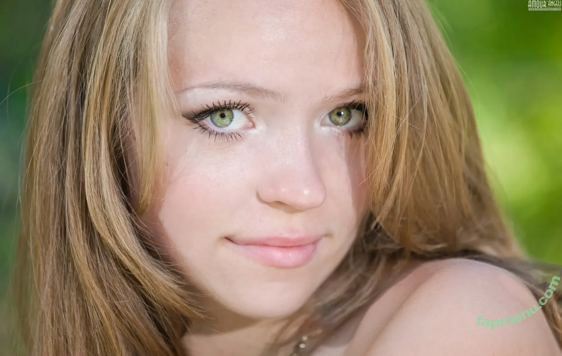 AmourAngels nude photo #4069 (amourangels_official / jia_lissa)