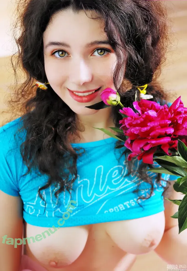 AmourAngels nude photo #4373 (amourangels_official / jia_lissa)