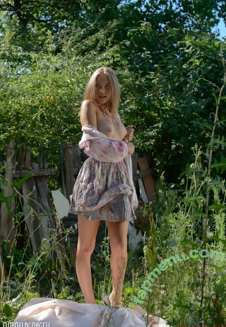 AmourAngels nude photo #5580 (amourangels_official / jia_lissa)