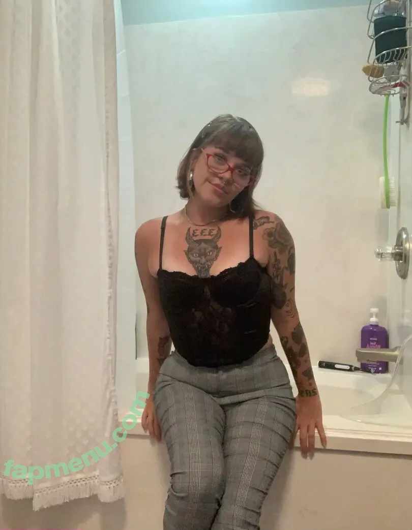 amphetaminefree nude photo #0002 (amphetamine.vu)