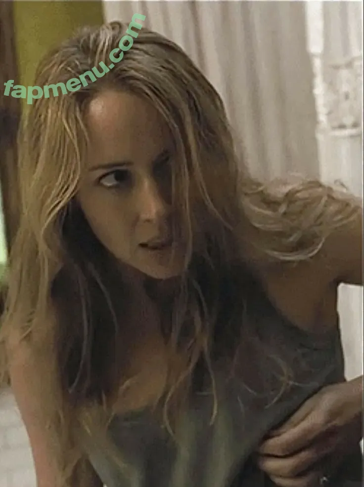 Amy Acker nude photo #0096 (theamyacker)