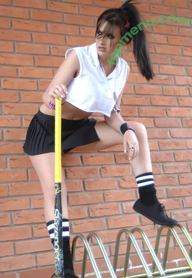 Amy Alexandra Ward nude photo #0097 (AmyAlexandraMUA)