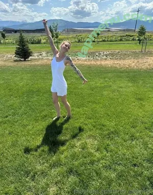 amy_bear420 / smokytonymurphyprod nude photo #0021