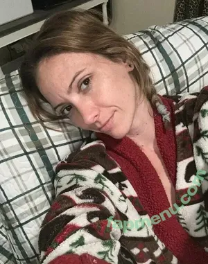 amy_bear420 / smokytonymurphyprod nude photo #0049