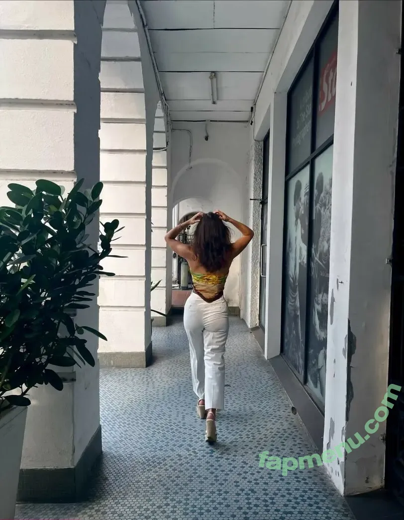 Amy Blunden nude photo #0039 (amyblunden1)