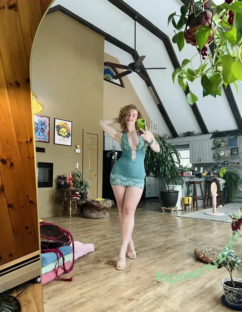 Amy Hart nude photo #0443 (AmyGingerHart / amyhart / amyhartxo)