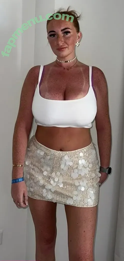Amy Heslop nude photo #0061 (_amyheslop / ultimatelyamy)