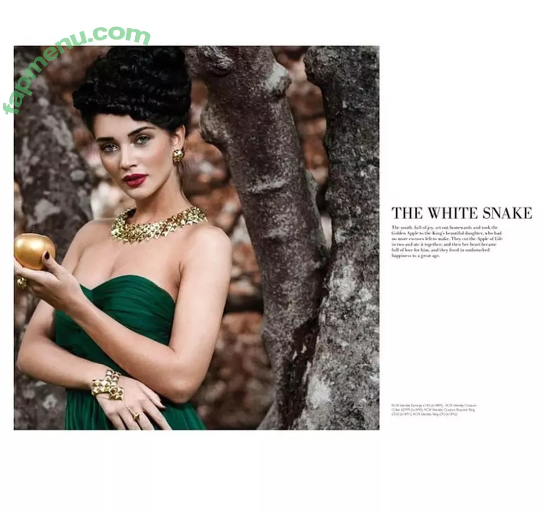 Amy Jackson nude photo #0128 (iamamyjackson / theallamericanbadgirl)