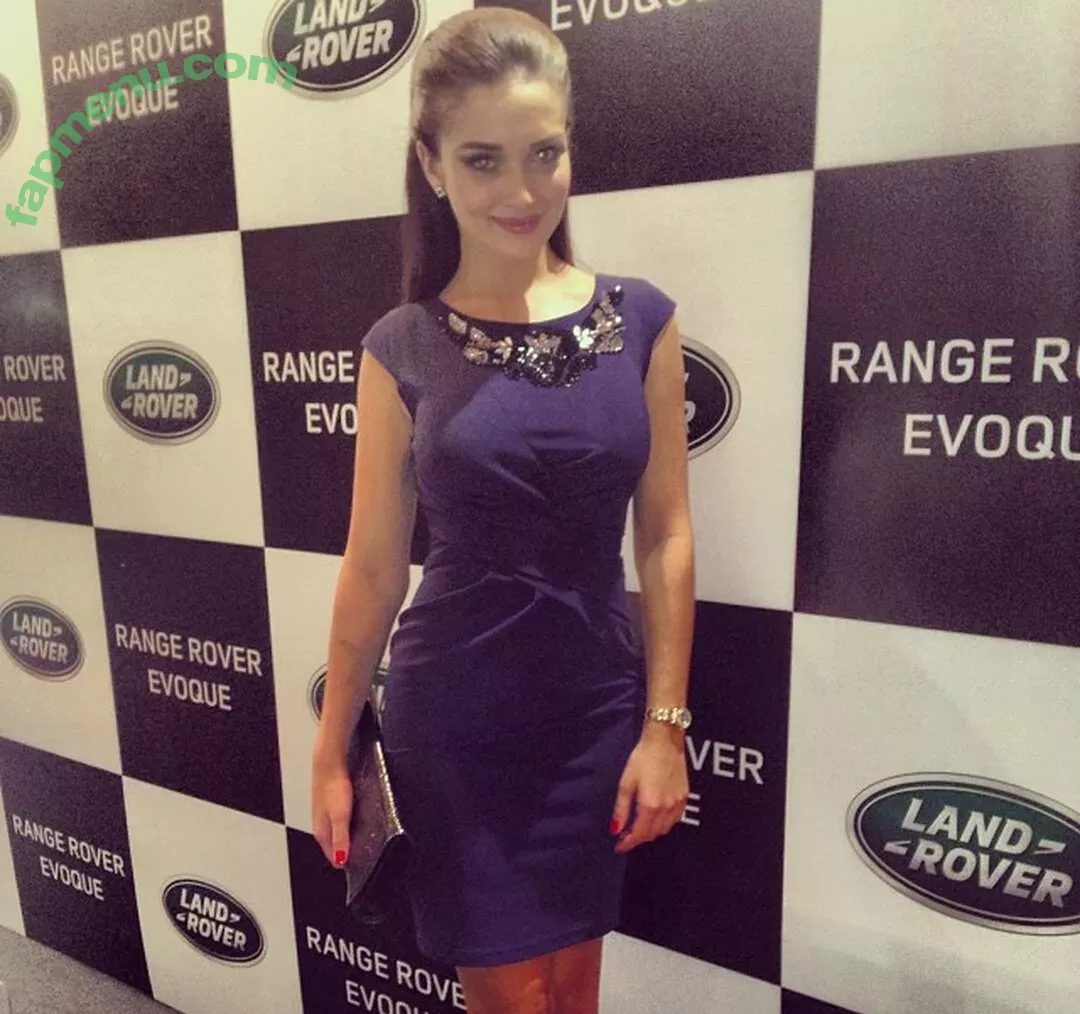 Amy Jackson nude photo #0132 (iamamyjackson / theallamericanbadgirl)
