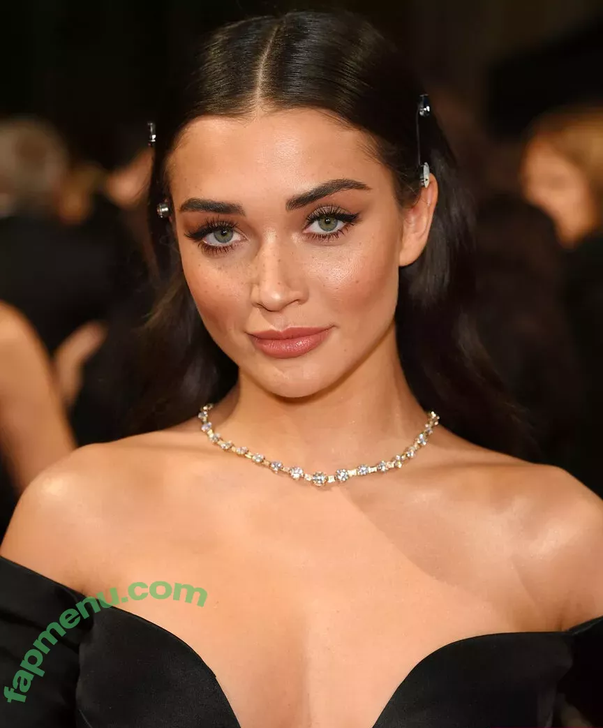 Amy Jackson nude photo #0159 (iamamyjackson / theallamericanbadgirl)