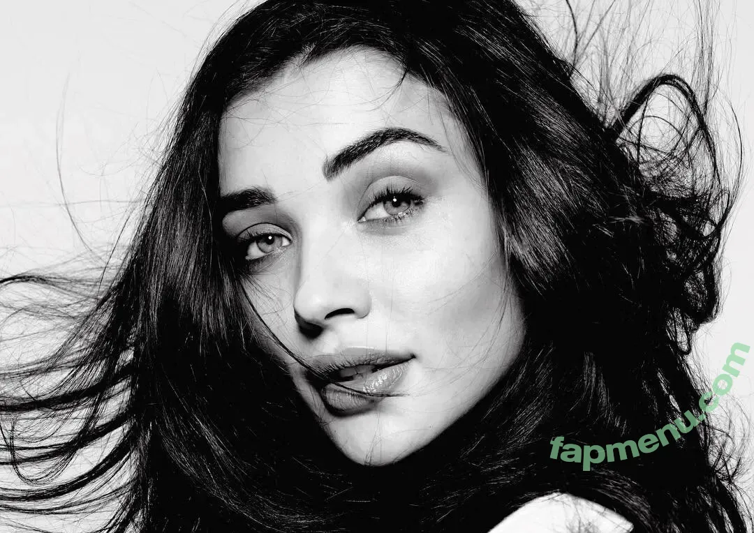 Amy Jackson nude photo #0166 (iamamyjackson / theallamericanbadgirl)