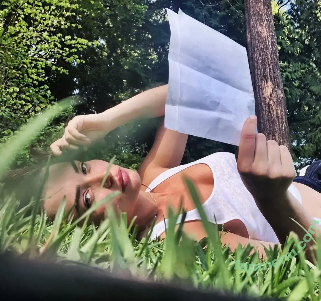 Amy Jackson nude photo #0187 (iamamyjackson / theallamericanbadgirl)